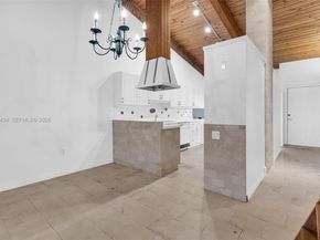 13502 SW 102nd Ln, Miami FL 33186