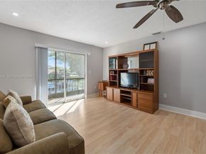 4110 NW 88th Ave 205, Coral Springs FL 33065