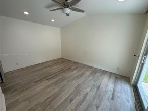 17253 NW 6th Ct, Pembroke Pines FL 33029