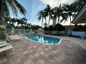 17253 NW 6th Ct, Pembroke Pines FL 33029