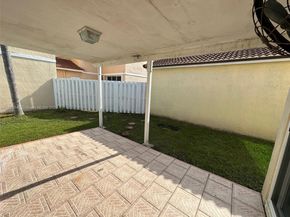 17253 NW 6th Ct, Pembroke Pines FL 33029