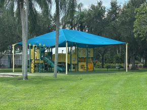 17253 NW 6th Ct, Pembroke Pines FL 33029