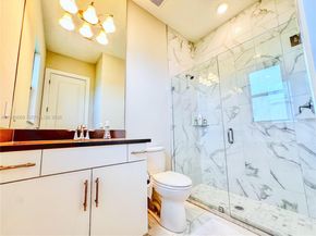 5577 Saint Armands Way, Westlake FL 33470