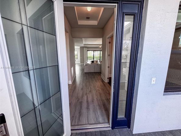 5577 Saint Armands Way, Westlake FL 33470