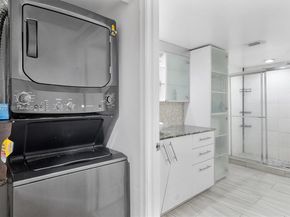 3530 Mystic Pointe Dr 2907, Aventura FL 33180