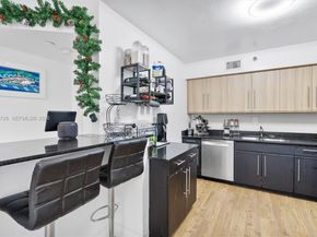 3530 Mystic Pointe Dr 2907, Aventura FL 33180