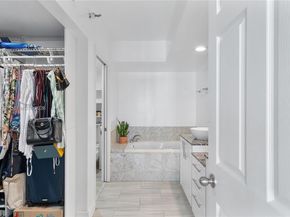 3530 Mystic Pointe Dr 2907, Aventura FL 33180