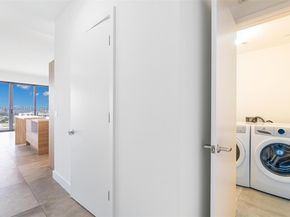 16385 Biscayne Blvd PH4, North Miami Beach FL 33160