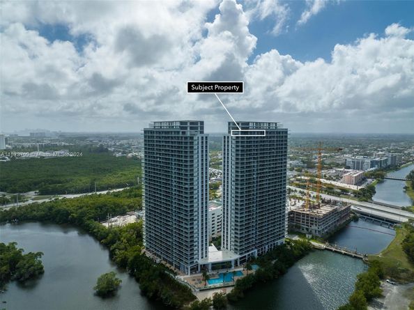 16385 Biscayne Blvd PH4, North Miami Beach FL 33160