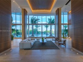 16385 Biscayne Blvd PH4, North Miami Beach FL 33160