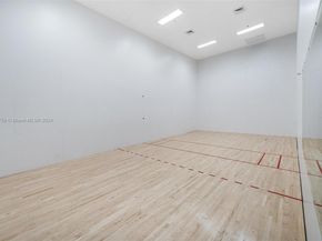16385 Biscayne Blvd PH4, North Miami Beach FL 33160