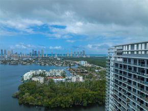 16385 Biscayne Blvd PH4, North Miami Beach FL 33160
