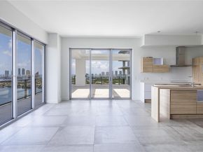 16385 Biscayne Blvd PH4, North Miami Beach FL 33160