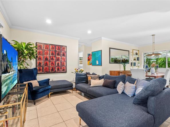 9130 SW 73rd St, Miami FL 33173