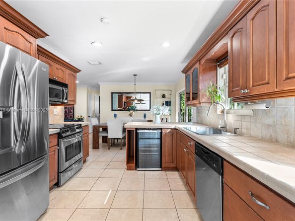 9130 SW 73rd St, Miami FL 33173