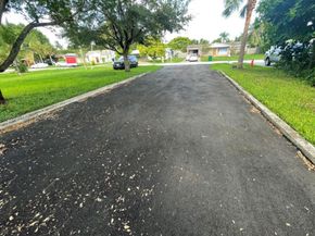 705 E River Dr, Margate FL 33063