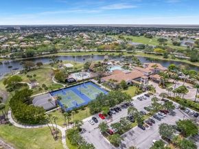 7925 NW 110th Dr, Parkland FL 33076