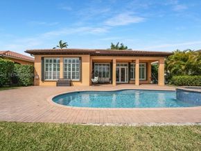 7925 NW 110th Dr, Parkland FL 33076