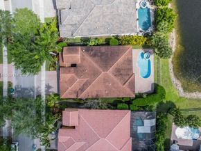 7925 NW 110th Dr, Parkland FL 33076