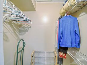 1400 NE 57th Ct 301, Fort Lauderdale FL 33334