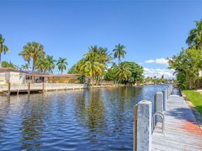 1400 NE 57th Ct 301, Fort Lauderdale FL 33334