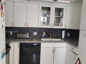 2050 Newcastle C 2050, Boca Raton FL 33434