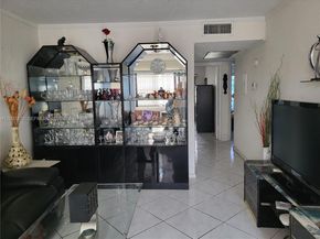 2050 Newcastle C 2050, Boca Raton FL 33434