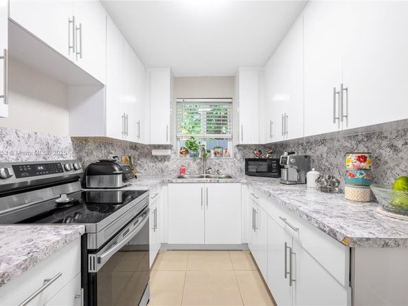 15640 SW 295th Ter, Homestead FL 33033