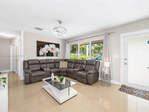15640 SW 295th Ter, Homestead FL 33033