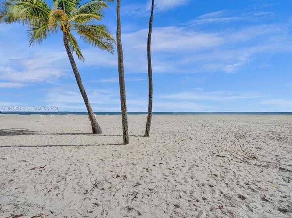 322 Buchanan St 810, Hollywood FL 33019