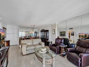322 Buchanan St 810, Hollywood FL 33019