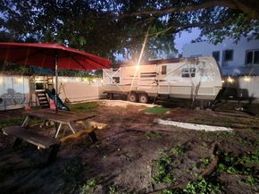 2729 NW 47th St, Miami FL 33142