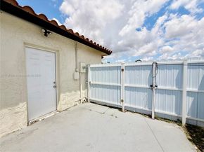 5730 NW 199th St, Hialeah FL 33015