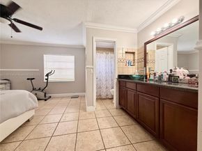 5730 NW 199th St, Hialeah FL 33015