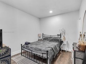 9630 SW 182nd St, Palmetto Bay FL 33157