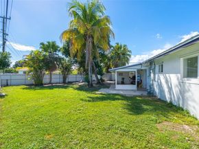 9630 SW 182nd St, Palmetto Bay FL 33157