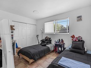 9630 SW 182nd St, Palmetto Bay FL 33157