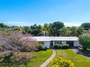 9630 SW 182nd St, Palmetto Bay FL 33157