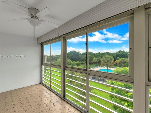 2504 Antigua Ter L4, Coconut Creek FL 33066