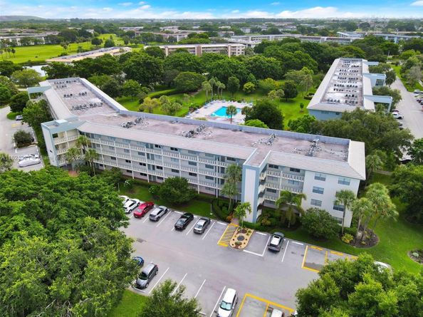 2504 Antigua Ter L4, Coconut Creek FL 33066