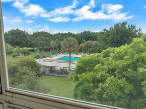 2504 Antigua Ter L4, Coconut Creek FL 33066