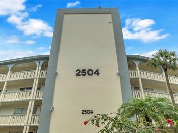 2504 Antigua Ter