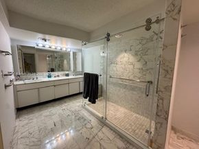 6423 Collins Ave 809, Miami Beach FL 33141
