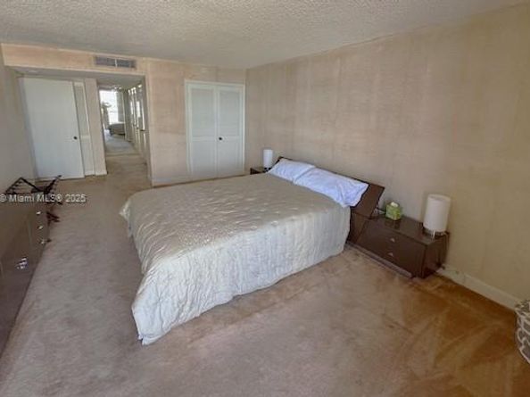 6423 Collins Ave 809, Miami Beach FL 33141