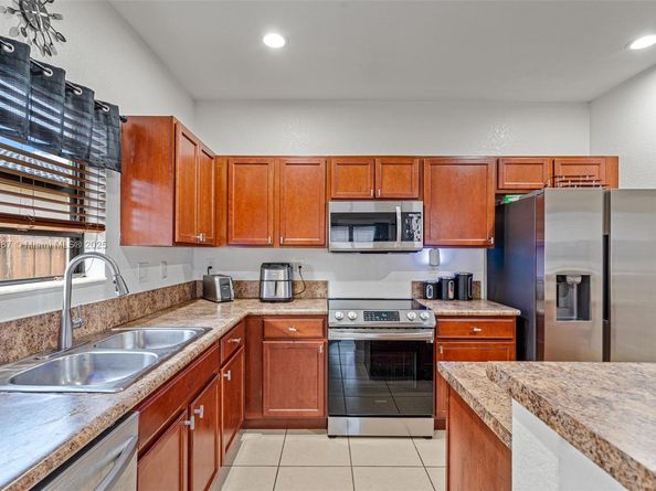 149 SE 36th Pl, Homestead FL 33033
