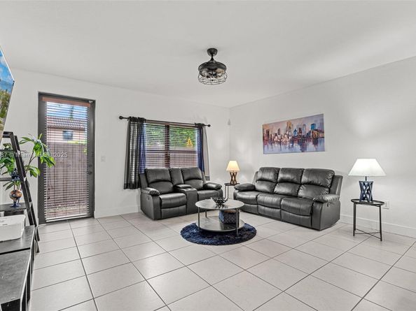 149 SE 36th Pl, Homestead FL 33033