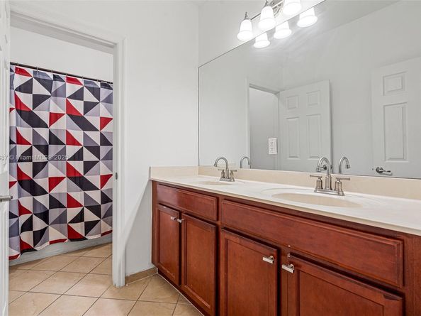 149 SE 36th Pl, Homestead FL 33033