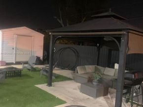 1720 NW 110th Ter, Miami FL 33167