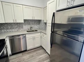 7441 Wayne Ave 4R, Miami Beach FL 33141