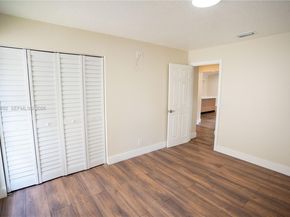 8915 NW 26th Ct, Coral Springs FL 33065